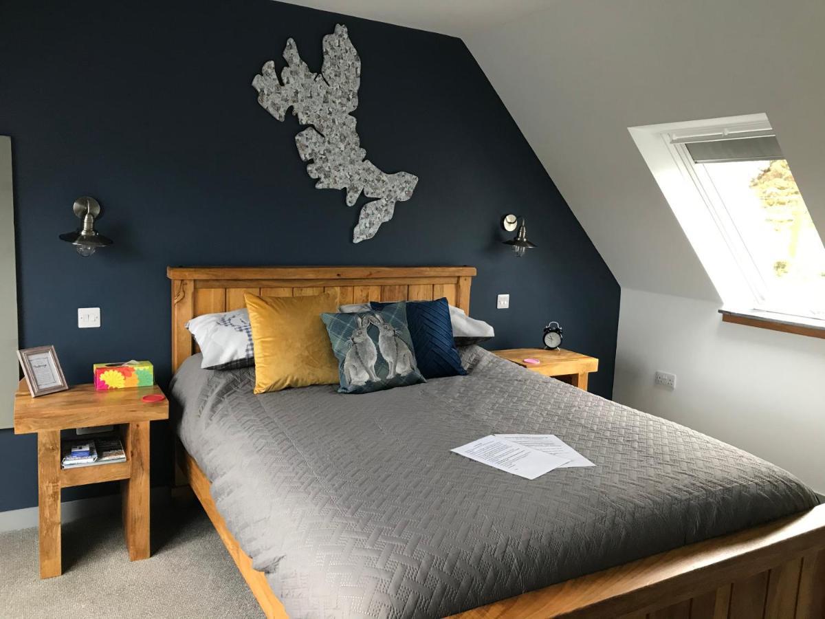 The Bridge B&B Kilmaluag Екстер'єр фото