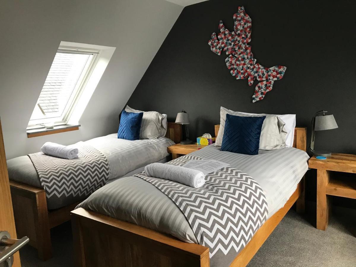 The Bridge B&B Kilmaluag Екстер'єр фото